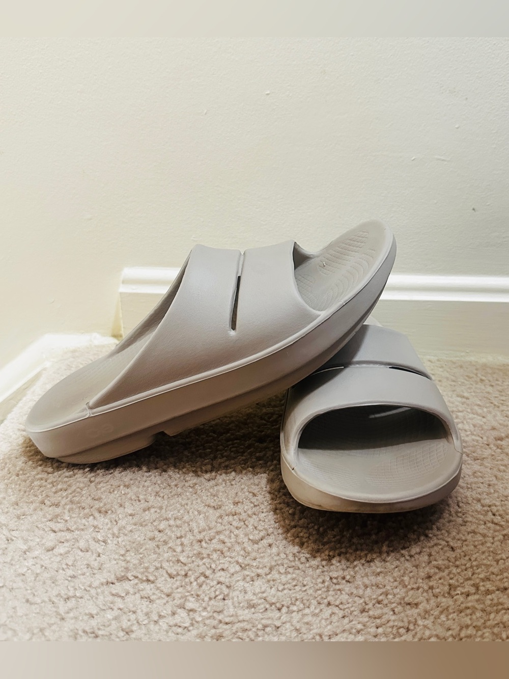 OOFOS- OOahh Recovery Slides Casual Open Toe
